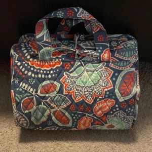 Vera Bradley Hanging Travel Organizer - Excellent Condition!